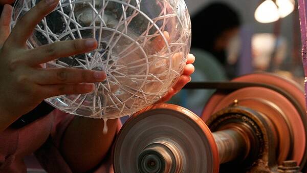 تراش شیشه ((البرز))